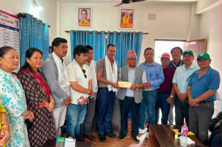अन्नपूर्ण गाउँपालिकालाई तमु धिं नेपालको ३ लाख सहयोग